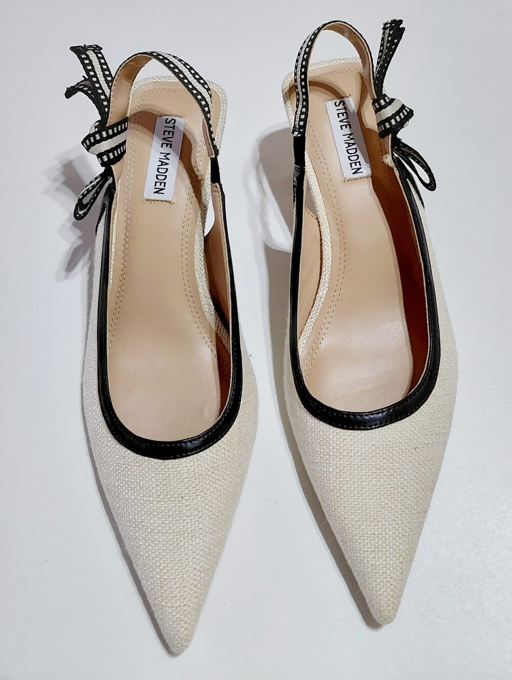STEVE MADDEN Women's Valeree Cream Pointed Toe Slingback Heels Size 10M